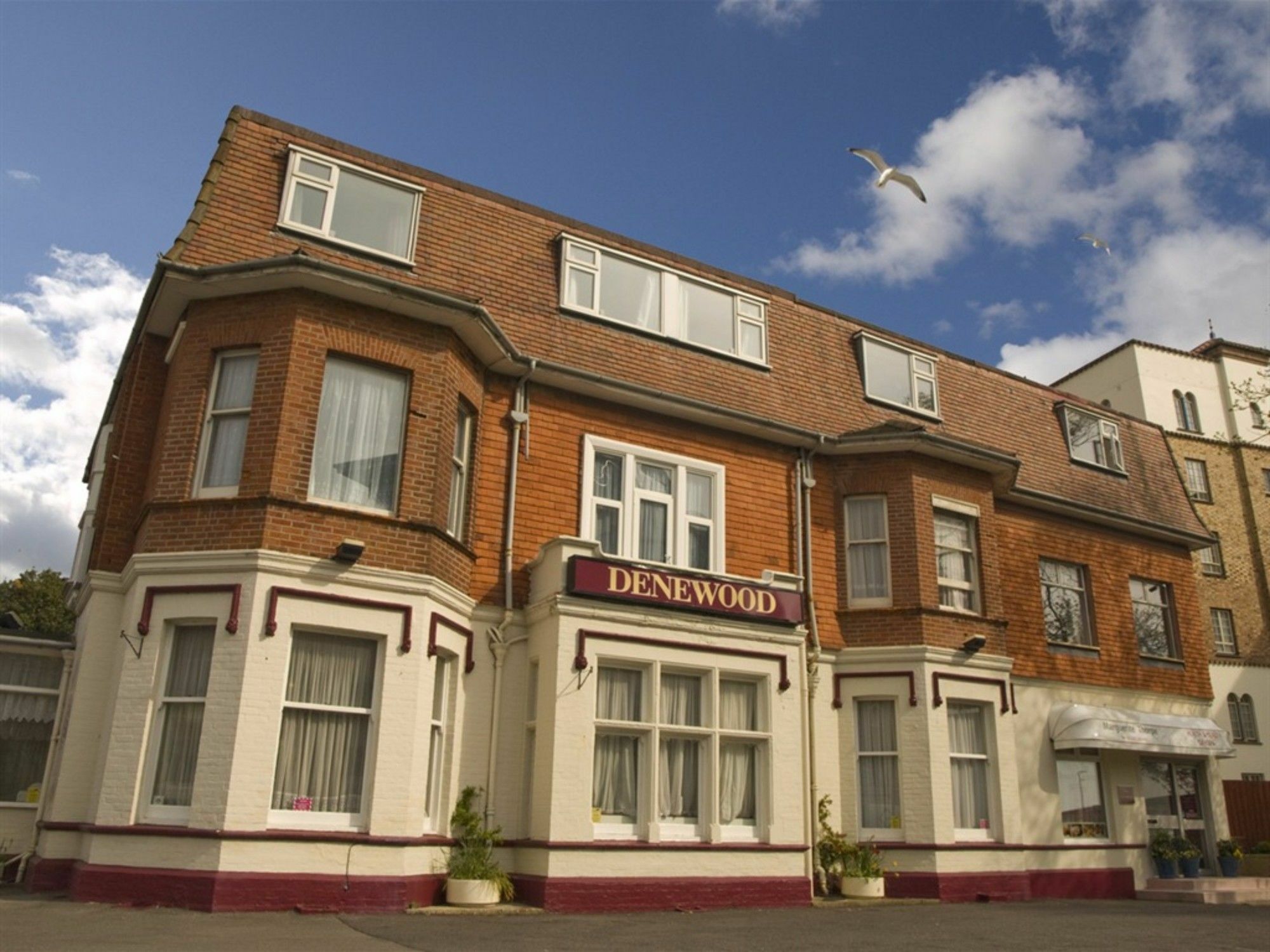 Denewood Hotel Bournemouth Exterior photo